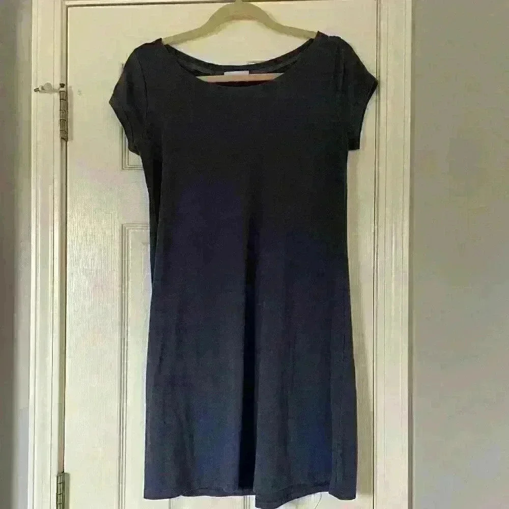 Thyme & Honey capped sleeve tee shirt dress.  Heathered navy.